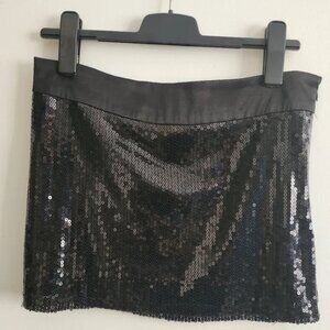 XXI Black Mini Skirt Sequin Sequins Party Fun Flirty Shimmer Shine Bling Sexy